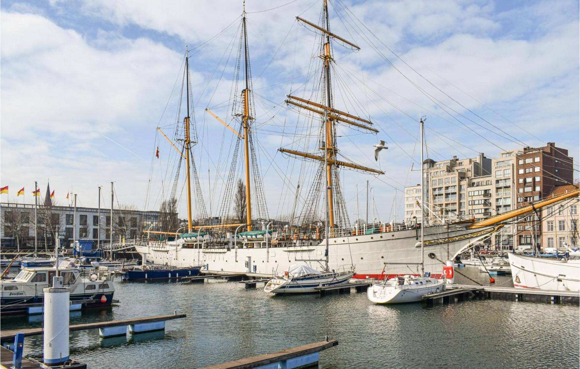 Residentie Chopin Apartment Ostend